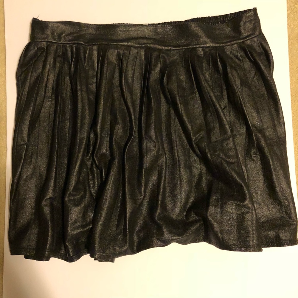 Black Pleated Pleather Skirt